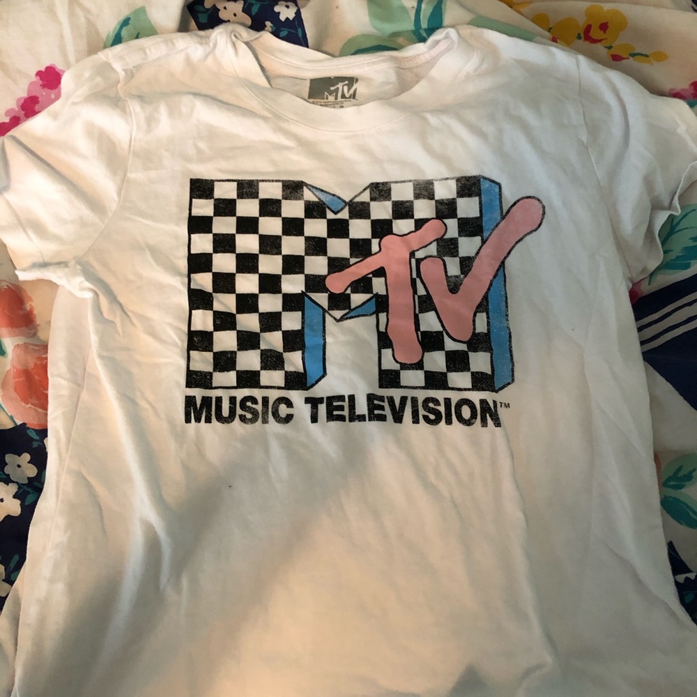 women’s t-shirt